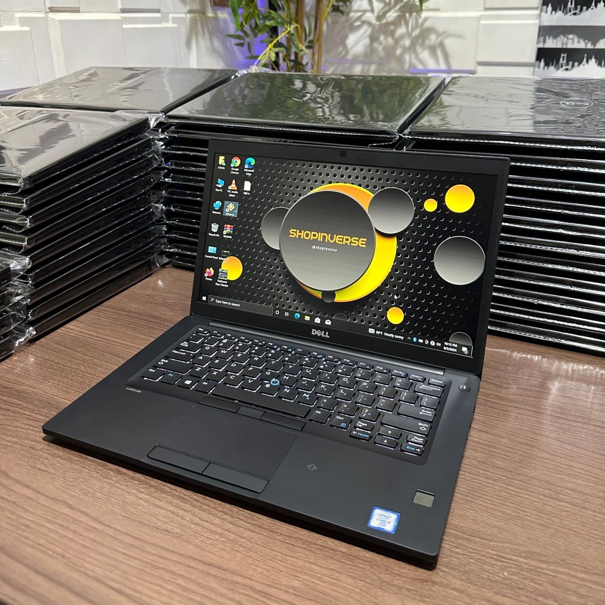 Dell Latitude 7480 - 6th Gen. Intel Core i7 - 256GB SSD - 16GB RAM - Keyboard Light