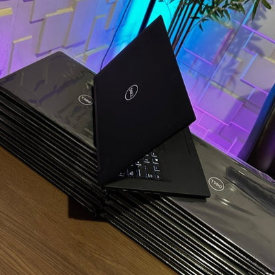 Dell Latitude 7480 - 6th Gen. Intel Core i7 - 256GB SSD - 8GB RAM - Keyboard Light