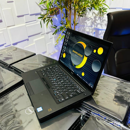 Dell Latitude 7480 - 7th Gen. Intel Core i7 - 256GB SSD - 8GB RAM - Keyboard Light - Touchscreen