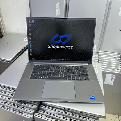 Dell Latitude 7640 - 13th Gen. Intel Core i7 - 1TB SSD - 32GB RAM - Keyboard Light