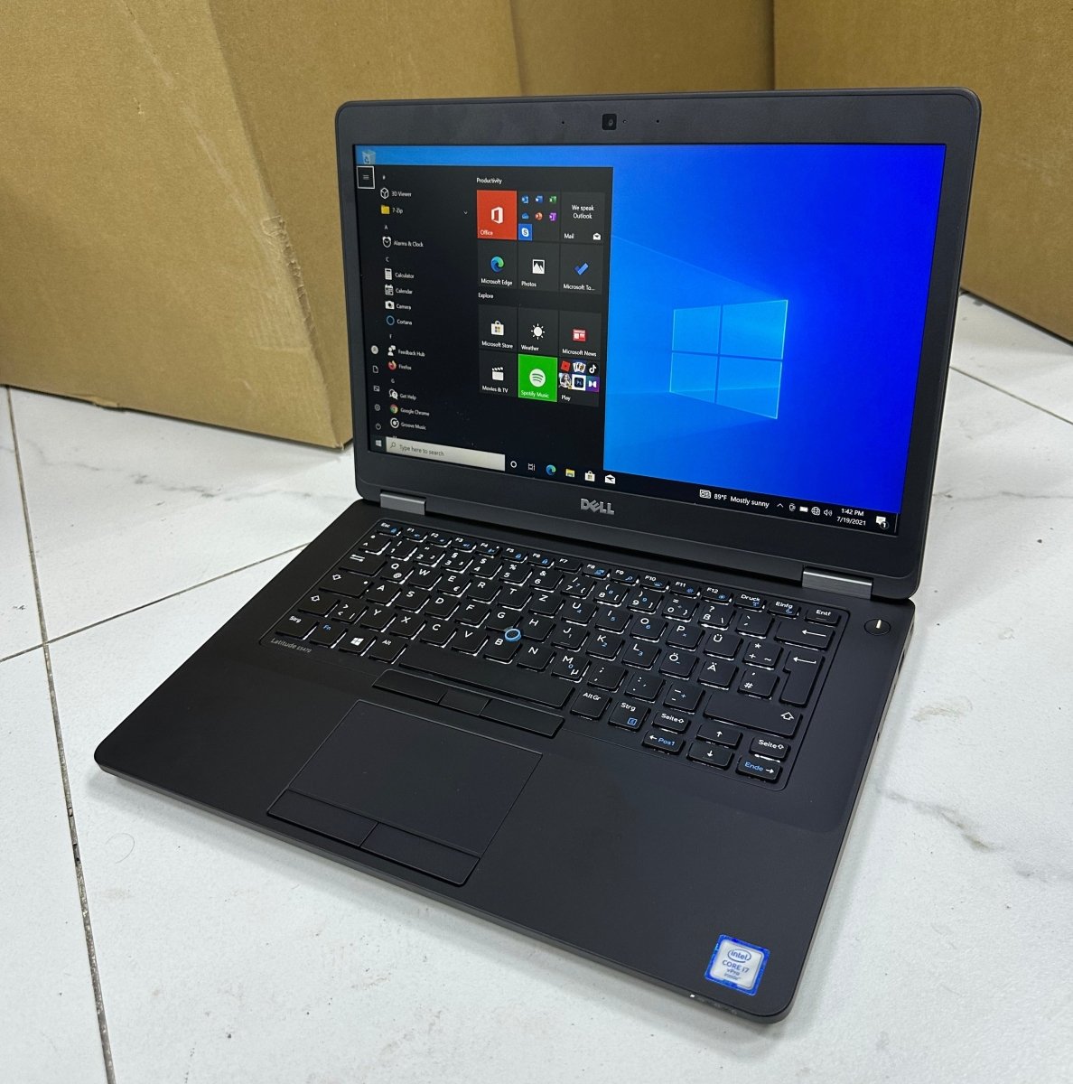 Dell Latitude E5470 - 6th Gen. Intel Core i7 - 256GB SSD - 8GB RAM - Keyboard Light