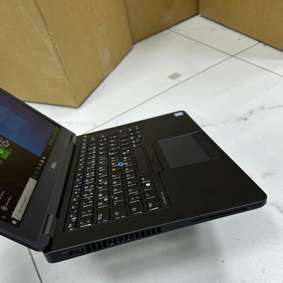 Dell Latitude E5470 - 6th Gen. Intel Core i7 - 256GB SSD - 8GB RAM - Keyboard Light
