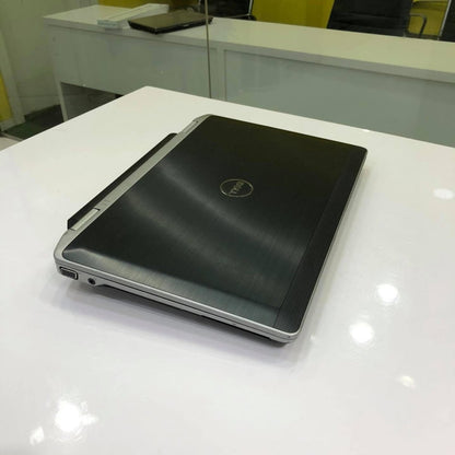 Dell Latitude E6330 - Intel Core i5 - 500GB HDD - 8GB RAM