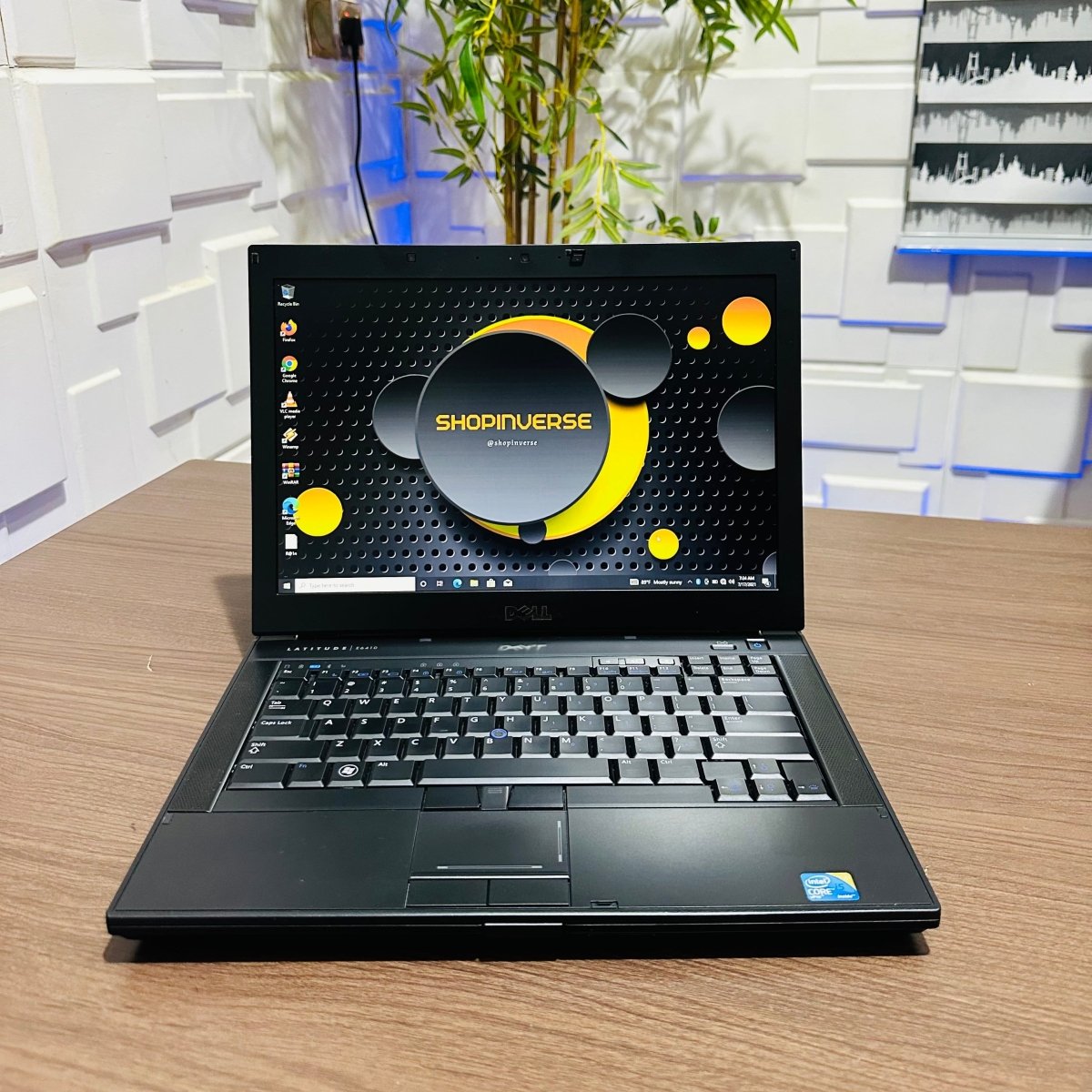 Dell Latitude E6410 - Intel Core i5 - 320GB HDD - 4GB RAM