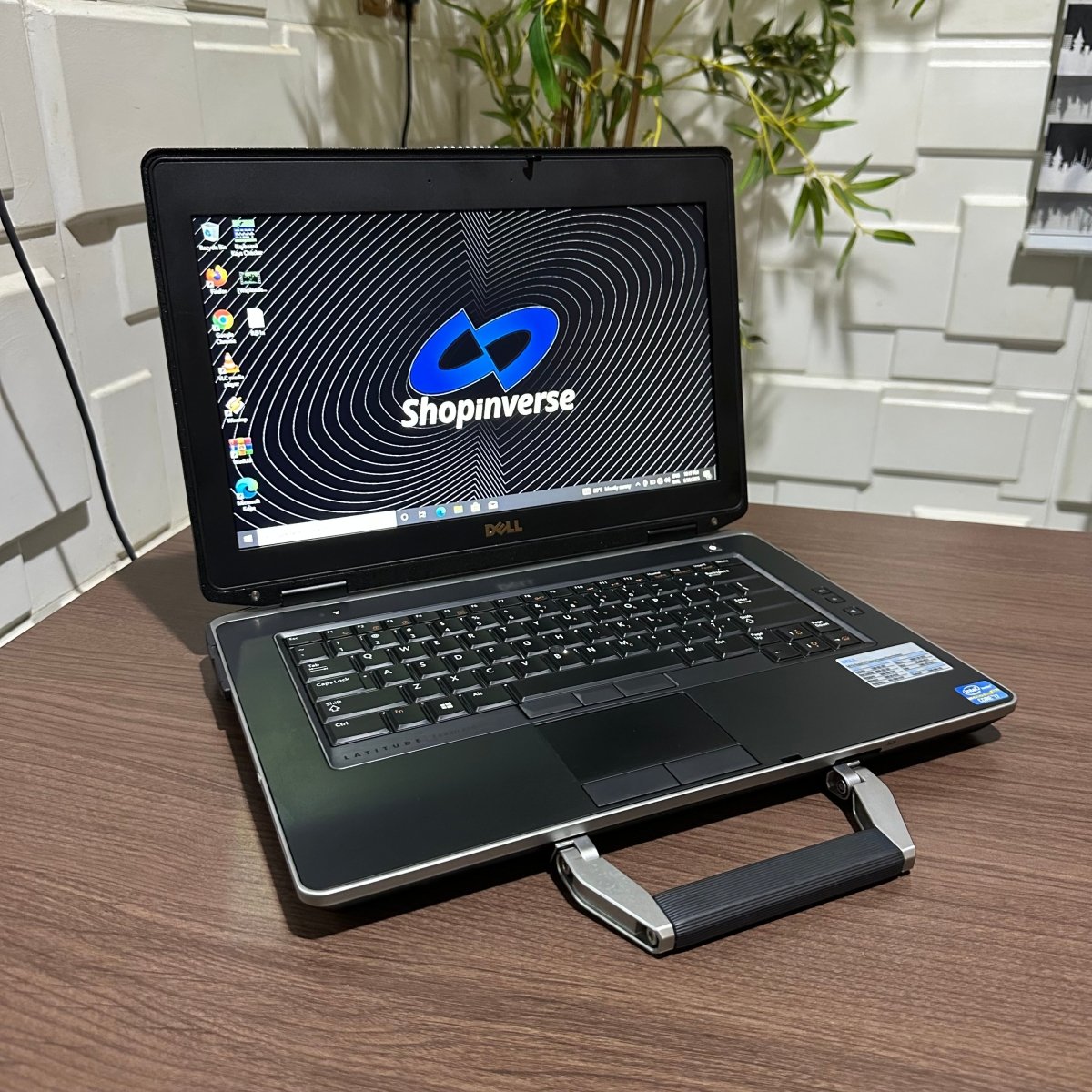 Dell Latitude E6430 ATG - Intel Core i7 - 250GB HDD - 8GB RAM - Keyboard Light