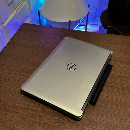 Dell Latitude E6540 - Intel Core i5 - 500GB HDD - 8GB RAM