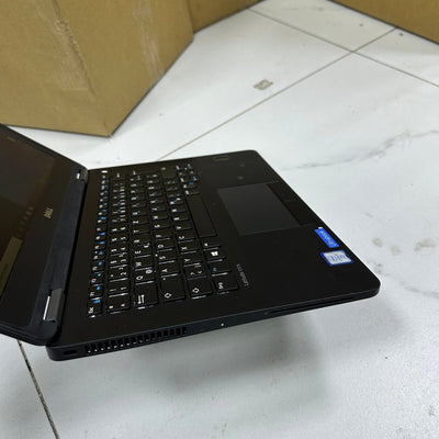 Dell Latitude E7270 - 6th Gen. Intel Core i5 - 256GB SSD - 8GB RAM