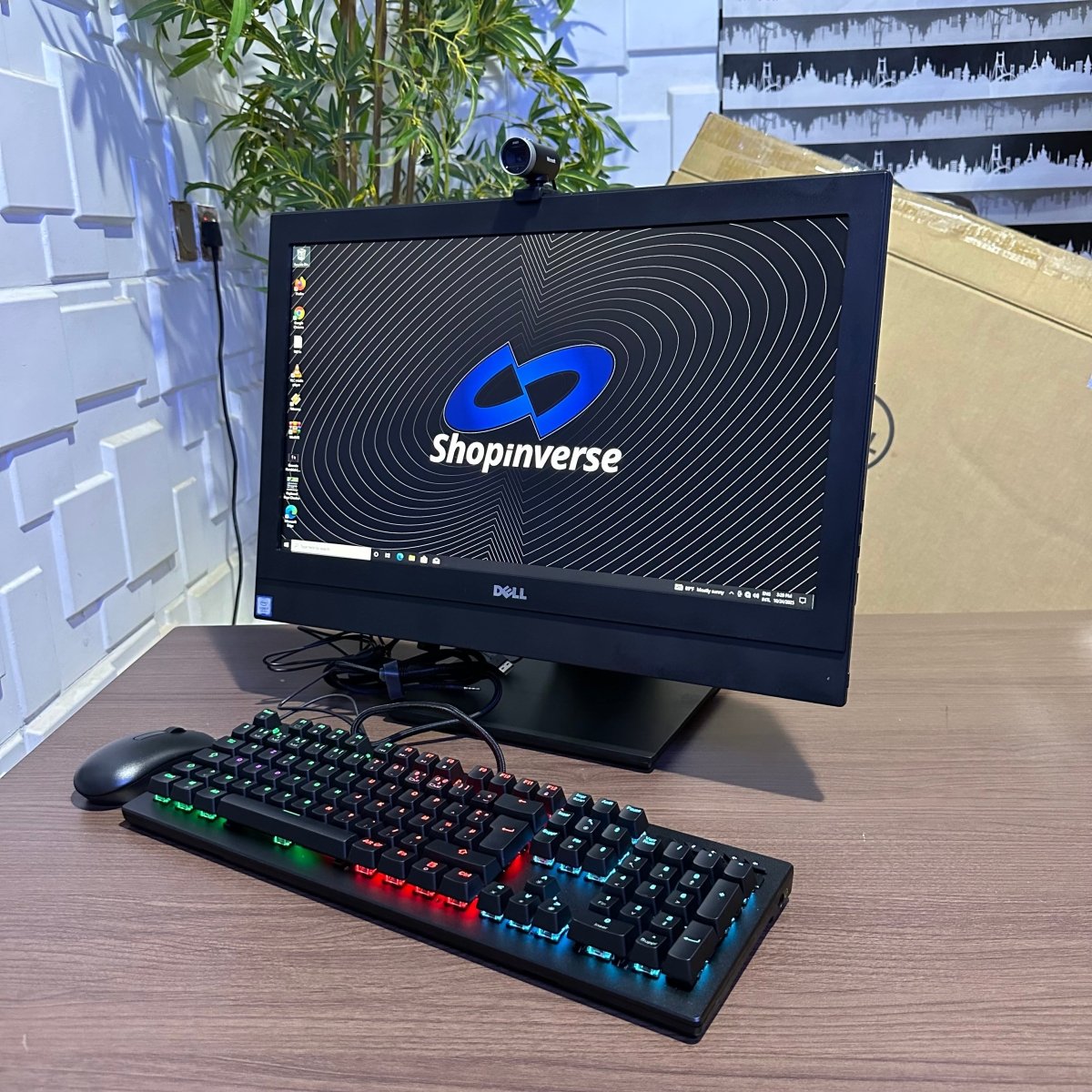 Dell Optiplex 5250 All in One Desktop - 7th Gen. Intel Core i7