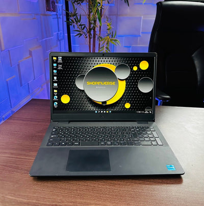 Dell Vostro 3500 - 11th Gen. Intel Core i5 - 256GB SSD - 8GB RAM