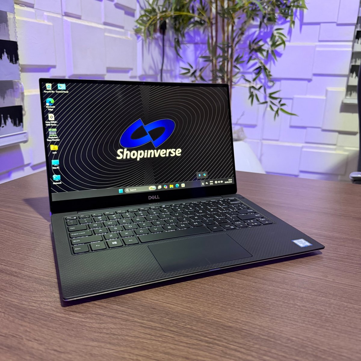Dell XPS 13 9380 | Core i5 8th Gen | 8GB RAM | 256GB SSD | 4K | Touchscreen | Backlit Keyboard