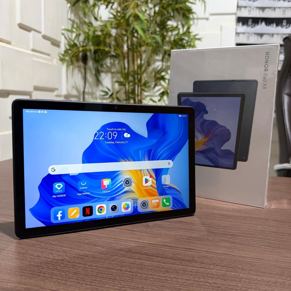 Honor Pad X8 | 4GB RAM | 64GB ROM | Wi - Fi + SIM