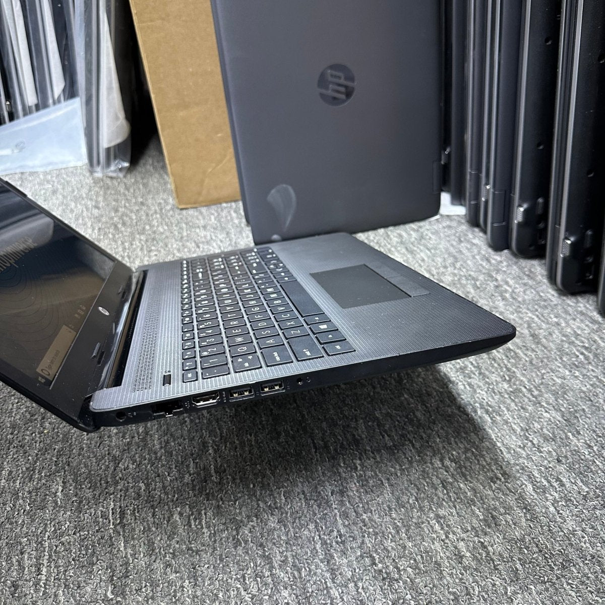 HP 15 - AMD A6 - 1TB HDD - 8GB RAM