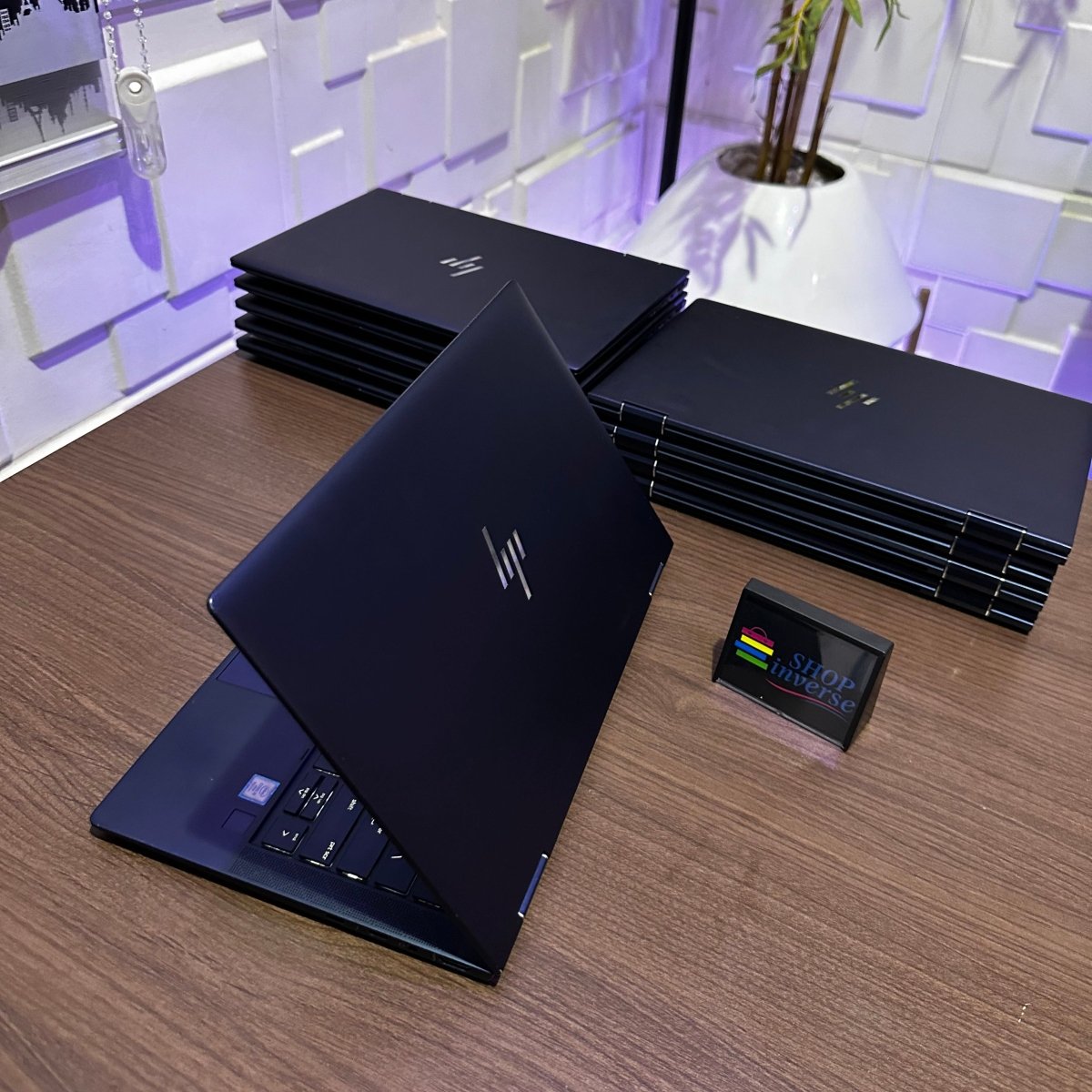 HP Elite Dragonfly G2 - 11th Gen. Intel Core i7 - 512GB SSD