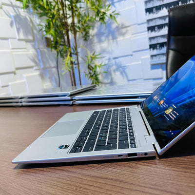 HP Elite x360 830 G9 2 - in - 1 - 12th Gen Intel Core i5 - 256GB SSD - 16GB RAM - Touchscreen