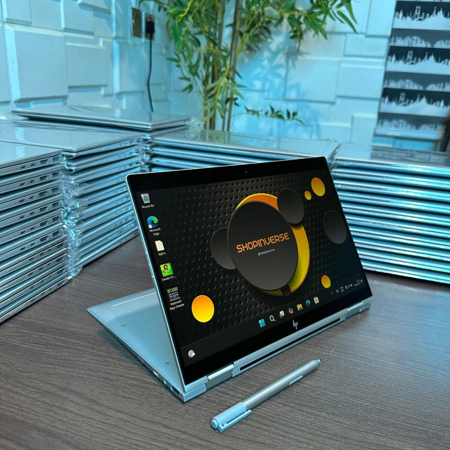 HP EliteBook 1030 x360 G3 - 8th Gen. Intel Core i5 - 256GB SSD