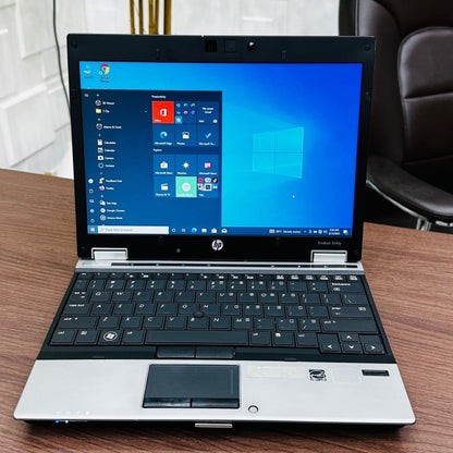 HP EliteBook 2540p - Intel Core i7 - 250GB HDD - 4GB RAM