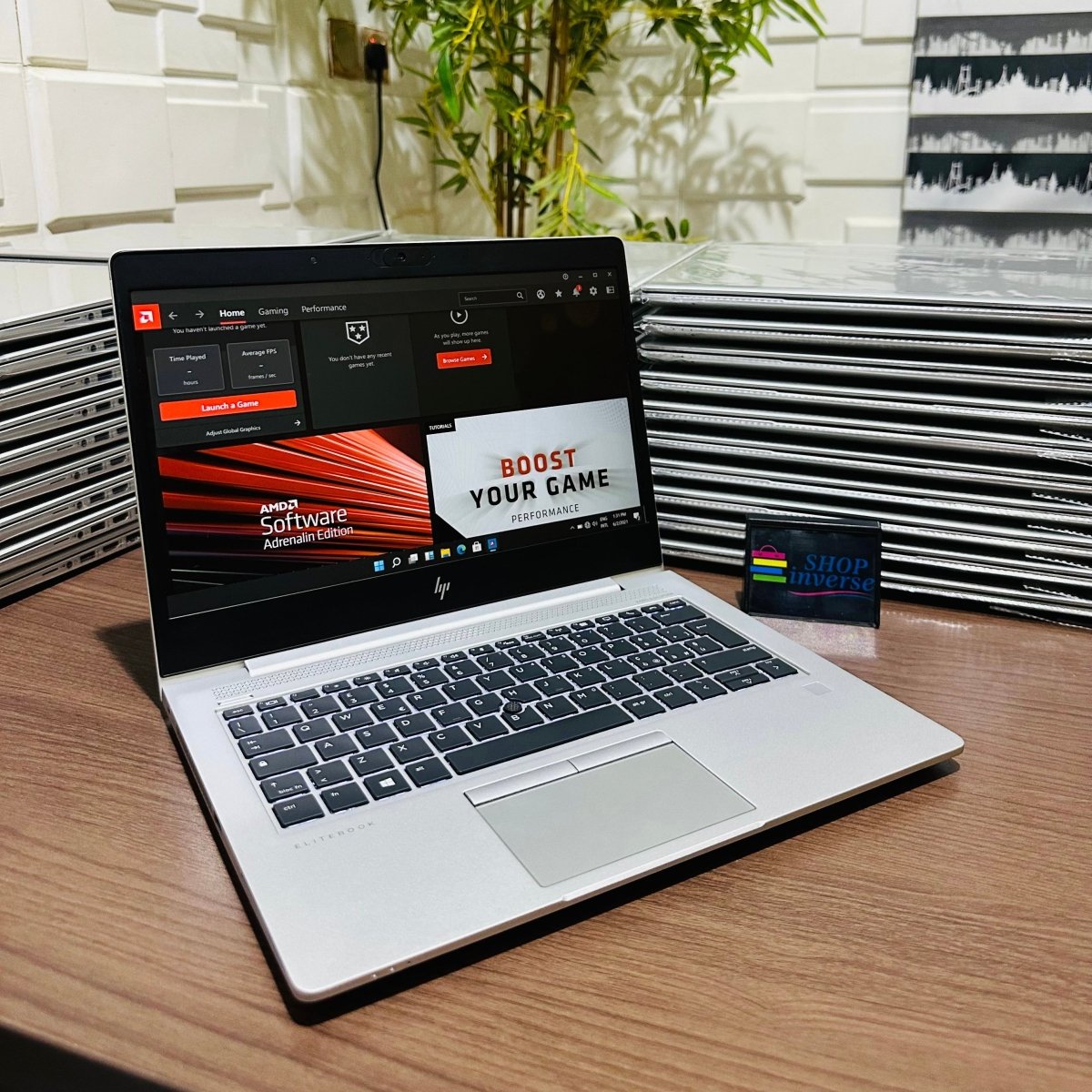 HP EliteBook 735 G6 - AMD Ryzen 5 Pro - 256GB SSD - 8GB RAM - 2GB