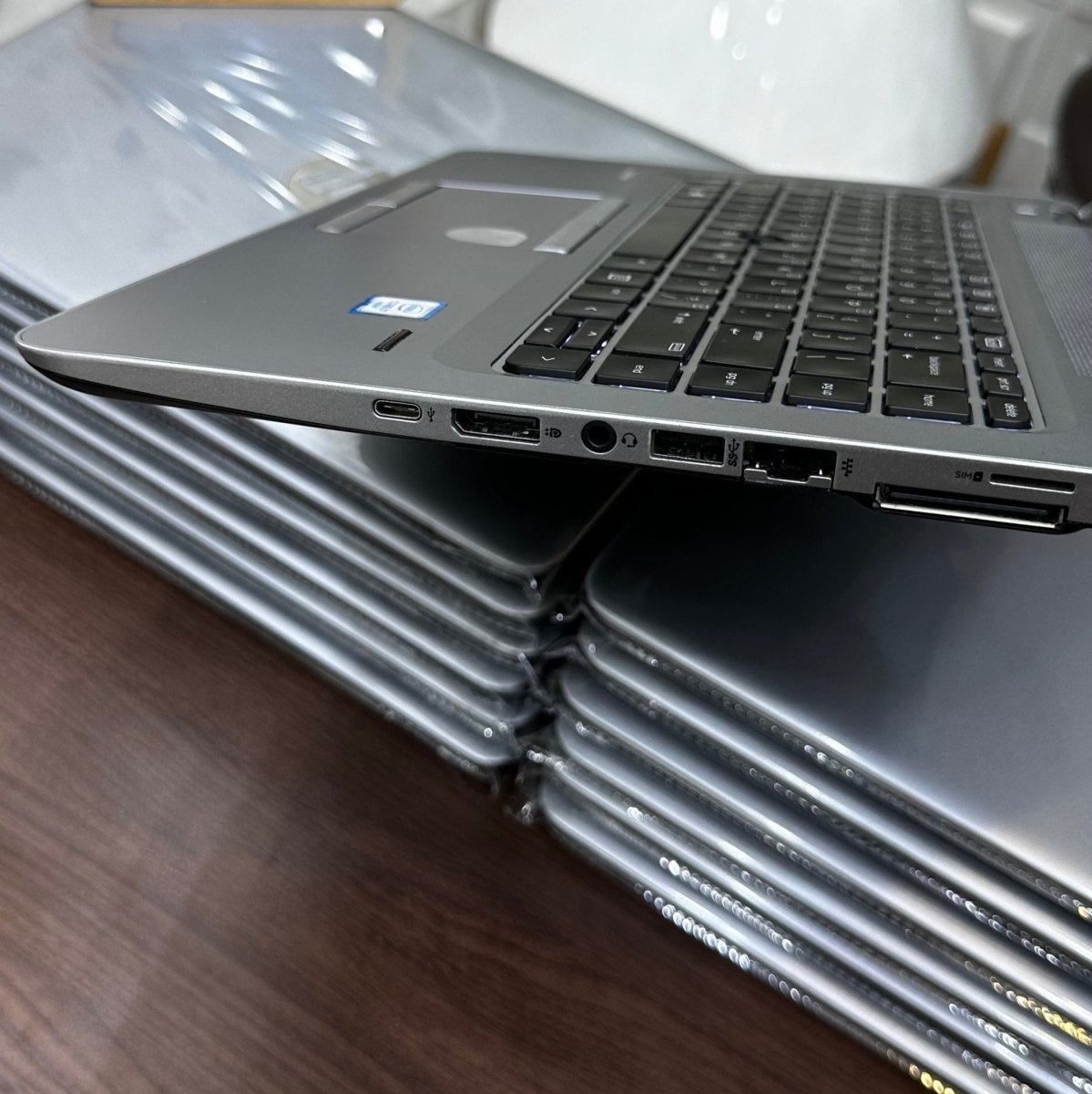 HP EliteBook 745 G4 - AMD Pro A10 - 256GB SSD - 8GB RAM - Keyboard Light