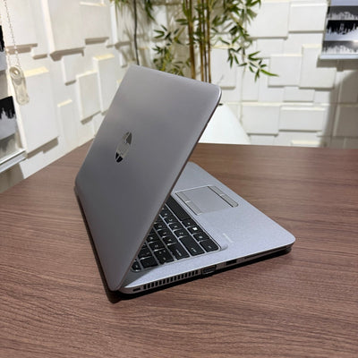 HP EliteBook 820 G3 | Core i7 | 8GB RAM | 256GB SSD | Backlit Keyboard