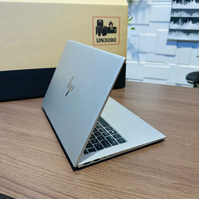 HP EliteBook 840 G10 - 13th Gen. Intel Core i7 - 512GB SSD - 32GB RAM - Keyboard Light