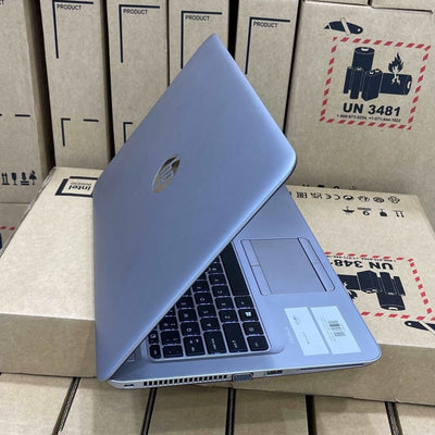 HP EliteBook 840 G4 | 7th Gen Core i5 | 8GB RAM | 256GB SSD | Touchscreen | Backlit Keyboard