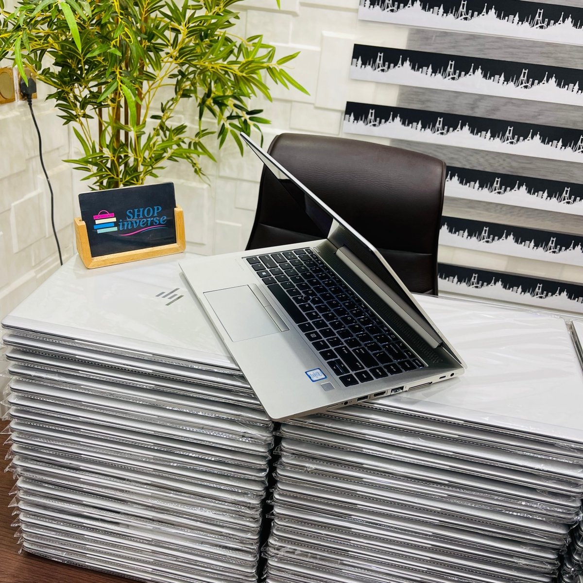 HP EliteBook 840 G5 | 8th Gen Core i5 | 8GB RAM | 256GB SSD | Backlit Keyboard
