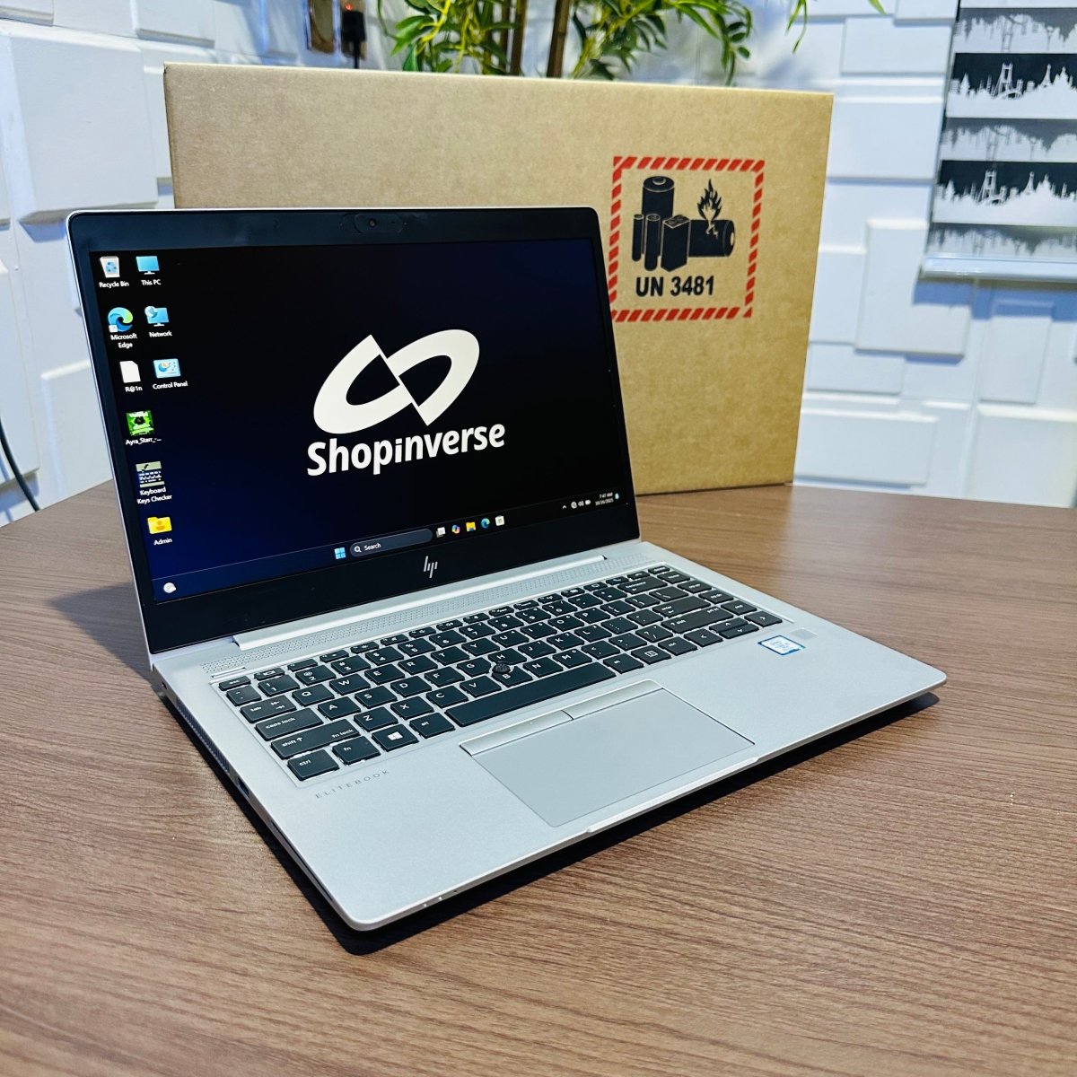 HP EliteBook 840 G6 - 8th Gen. Intel Core i5 - 256GB SSD - 8GB RAM