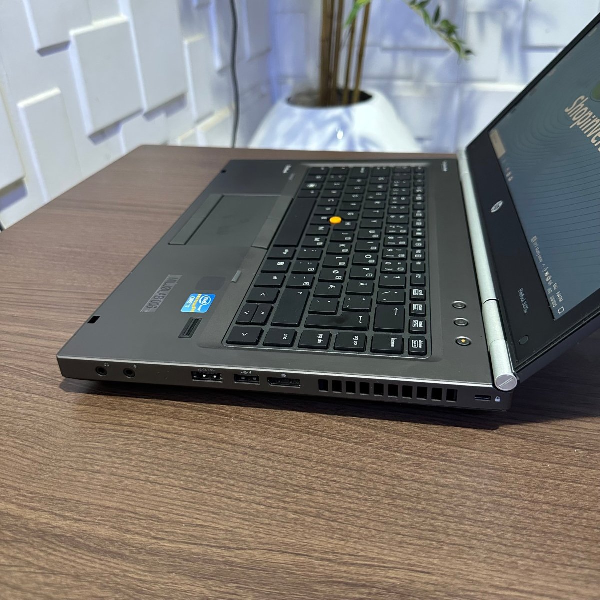 HP EliteBook 8470w - Intel Core i7 - 500GB HDD - 8GB RAM