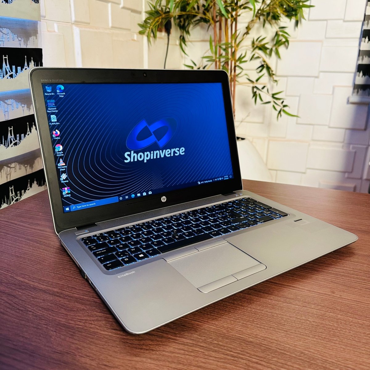 HP EliteBook 850 G3 | 6th Gen Core i5 | 8GB RAM | 256GB SSD | Backlit Keyboard