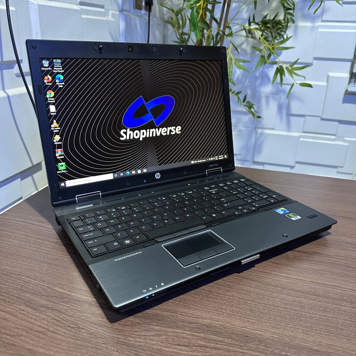 HP EliteBook 8540w - Intel Core i7 - 500GB HDD - 4GB RAM - 1GB Nvidia Quadro