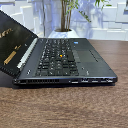 HP EliteBook 8560w - Intel Core i7 - 500GB HDD - 8GB RAM - 2GB Nvidia Graphics - Keyboard Light