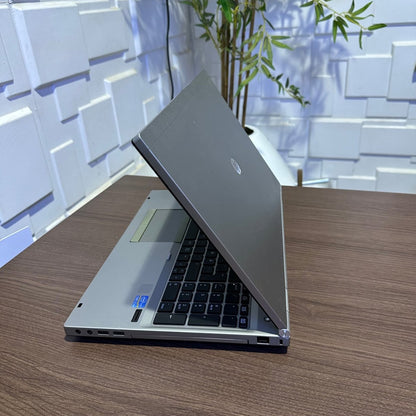 HP EliteBook 8570p - Intel Core i7 - 256GB SSD - 8GB RAM