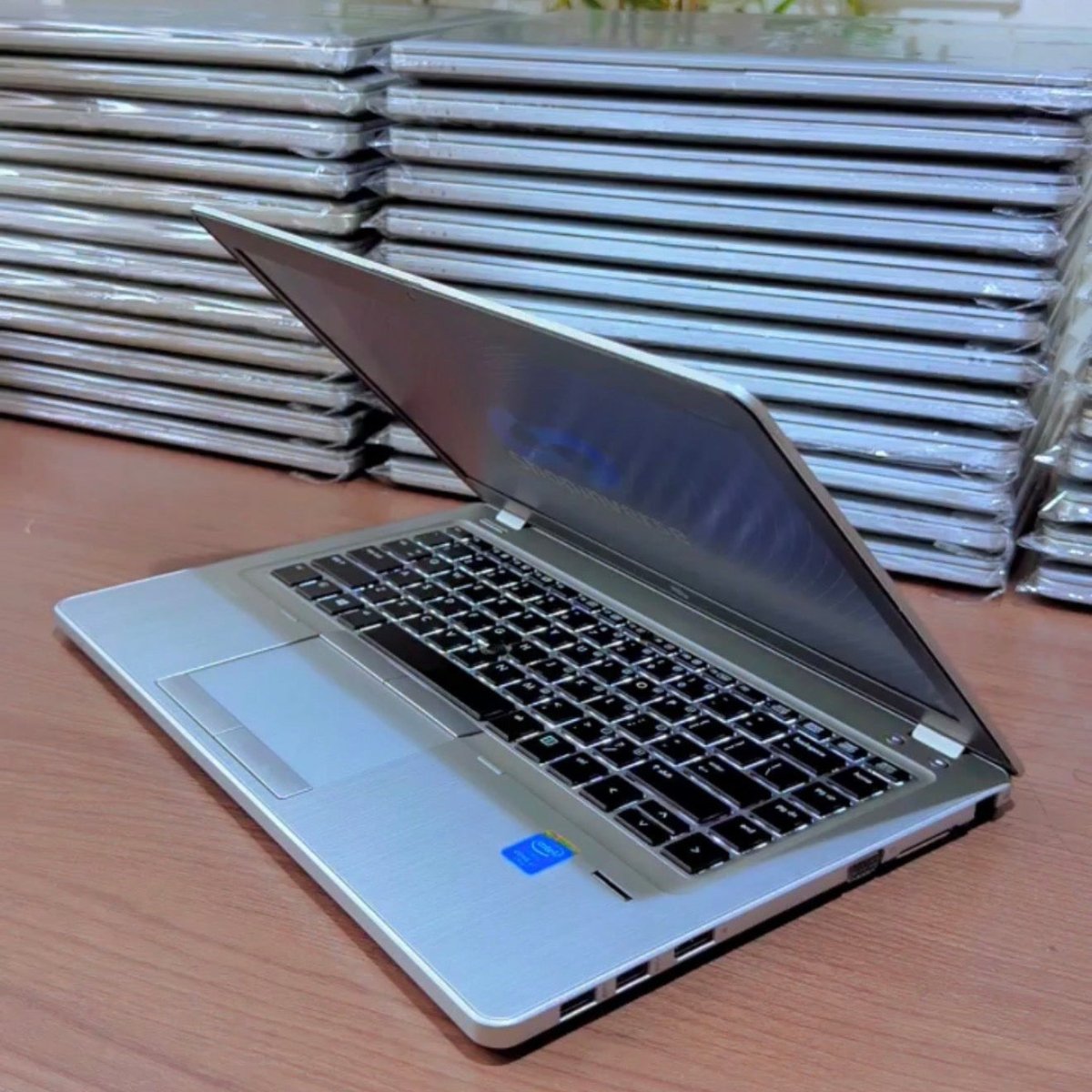 HP EliteBook Folio 9470m | Core i7 | 8GB RAM | 500GB HDD | Backlit Keyboard