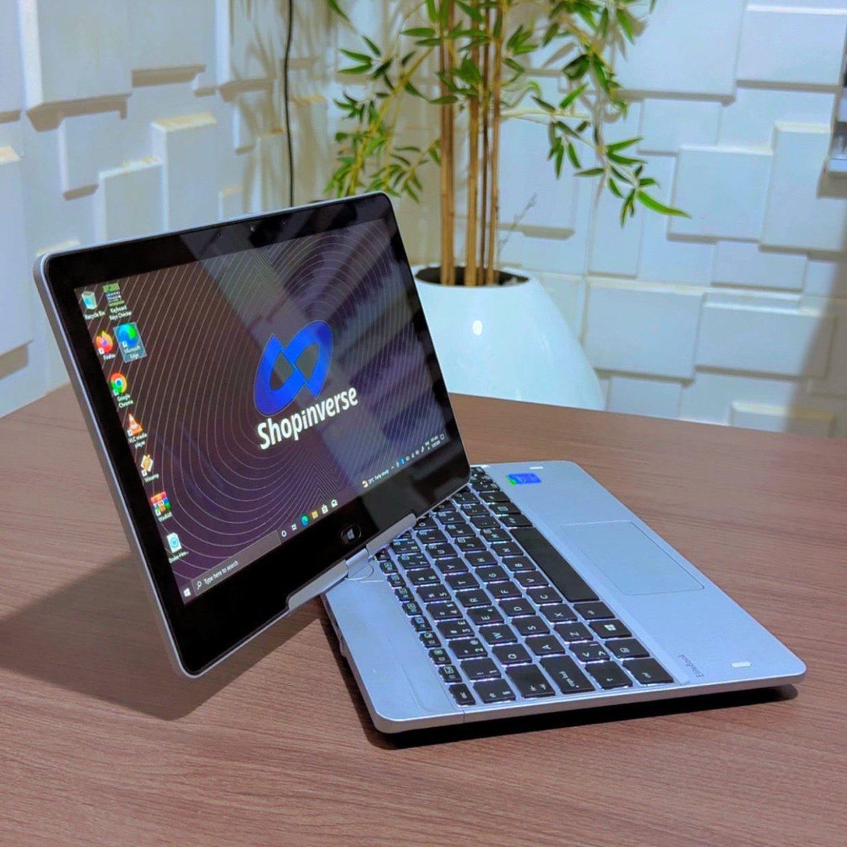 HP EliteBook Revolve 810 G3 | Core i5 | 8GB RAM | 128GB SSD | Touchscreen | Backlit Keyboard