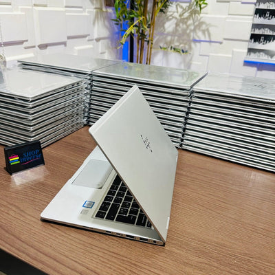 HP EliteBook x360 1030 G2 - 7th Gen. Intel Core i5 - 512GB SSD - 16GB RAM - Keypad Light - Touchscreen