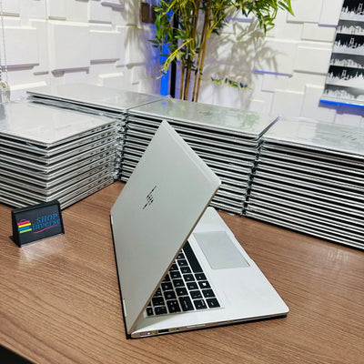 HP EliteBook x360 1030 G2 - 7th Gen. Intel Core i5 - 512GB SSD - 16GB RAM - Keypad Light - Touchscreen