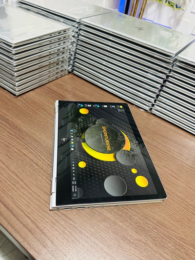 HP EliteBook x360 1030 G2 - 7th Gen. Intel Core i5 - 512GB SSD - 16GB RAM - Keypad Light - Touchscreen