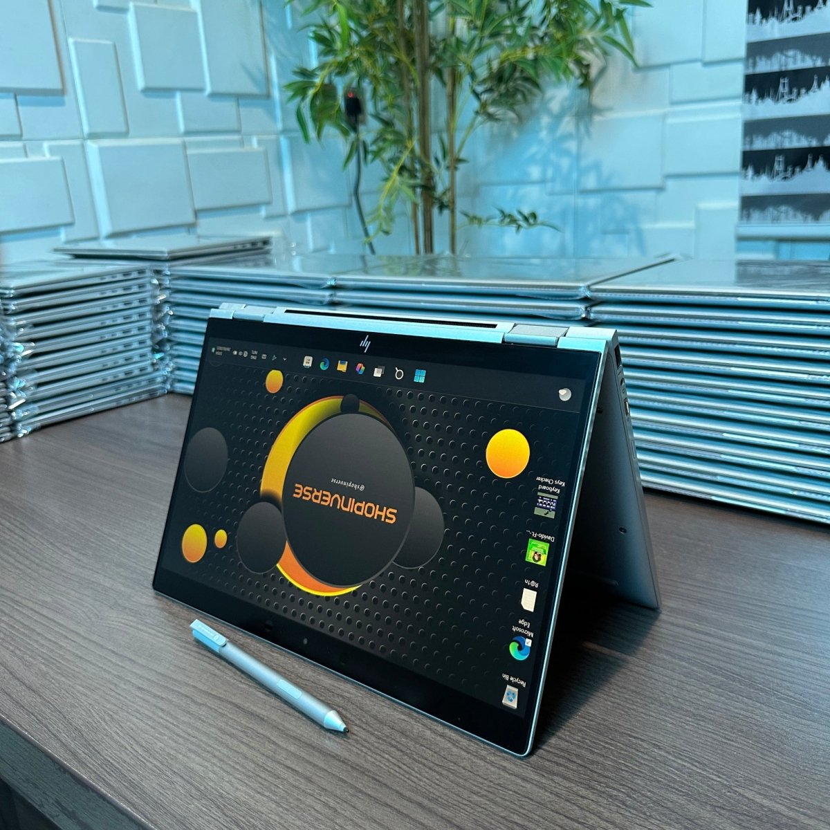 HP EliteBook x360 1030 G4 - 8th Gen. Intel Core i7 - 256GB SSD