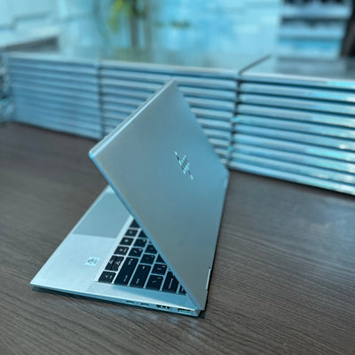 HP EliteBook x360 1030 G7 - 10th Gen. Intel Core i5 - 256GB SSD - 8GB RAM - Keyboard Light - Touchscreen