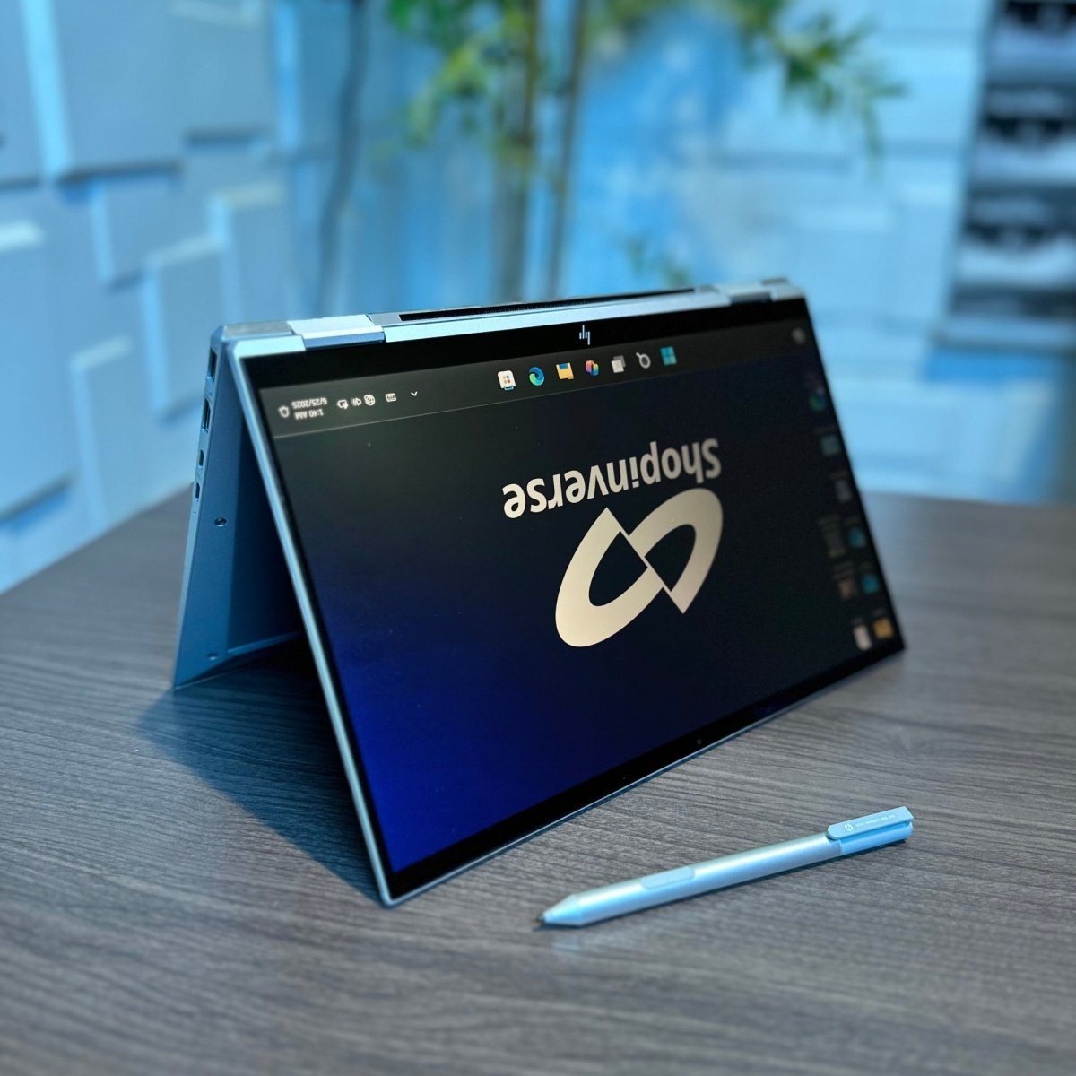 HP EliteBook x360 1030 G8 - 11th Gen. Intel Core i7 - 256GB SSD - 16GB RAM - Touchscreen - Keyboard Light