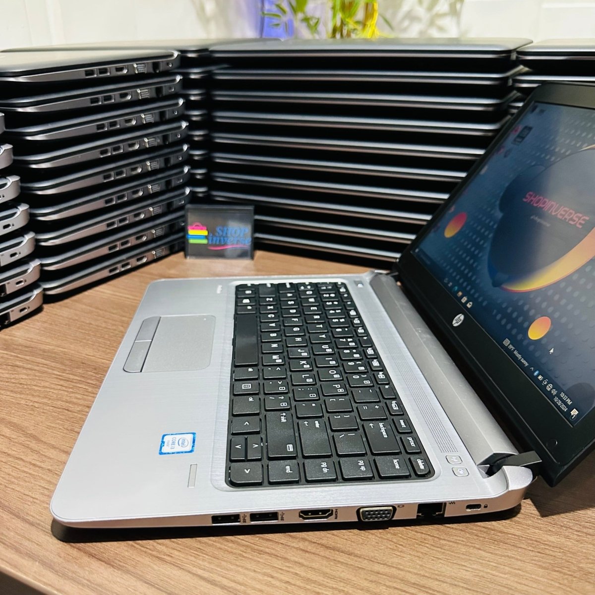 HP ProBook 430 G3 - 6th Gen. Intel Core i5 - 128GB SSD - 8GB RAM