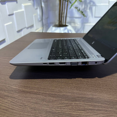 HP ProBook 430 G4 - 7th Gen. Intel Core i5 - 128GB SSD - 8GB RAM