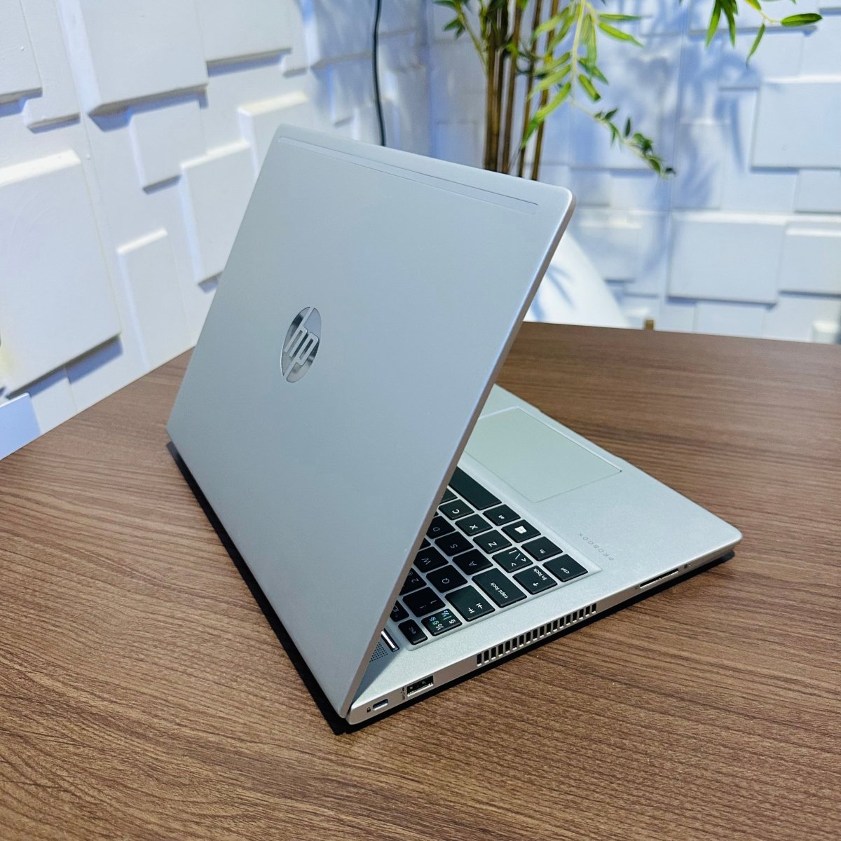 HP ProBook 430 G6 - 8th Gen. Intel Celeron 4205U - 128GB SSD - 4GB