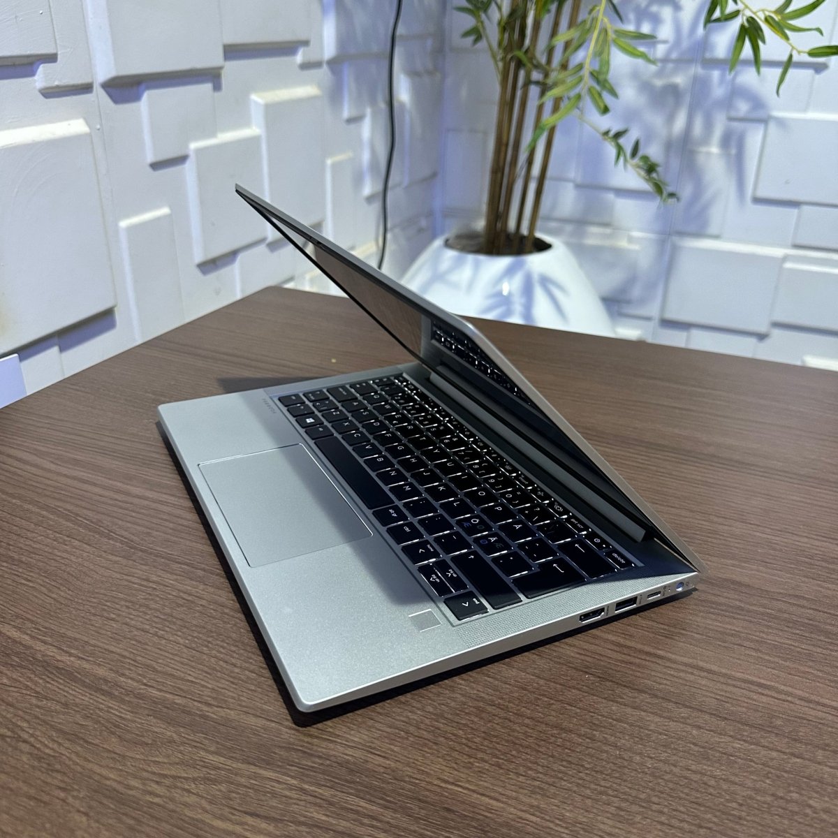 HP ProBook 430 G8 - 11th Gen. Intel Pentium Gold - 128GB SSD - 4GB RAM - Keyboard Light