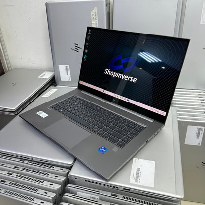 HP zBook Create G7 - 10th Gen. Intel Core i7 - 512GB SSD - 32GB RAM - 8GB Nvidia GeForce RTX 2070 - Keyboard Light - Touchscreen