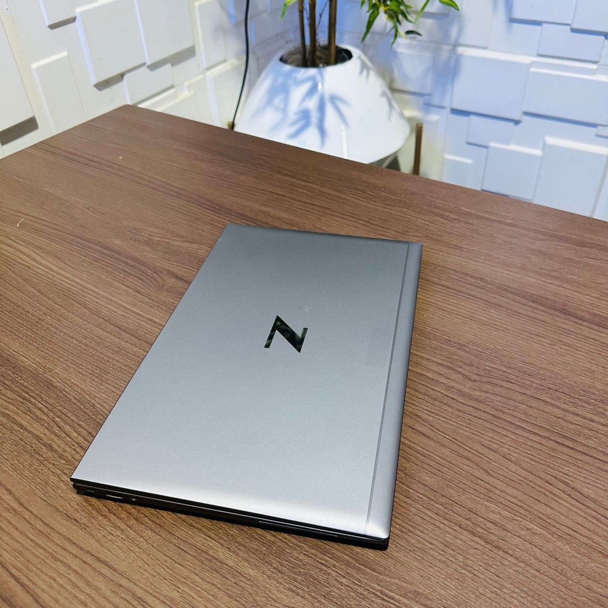 HP zBook Firefly 15 G7 - 10th Gen. Core i7 - 512GB SSD - 16GB RAM - 4GB Dedicated Nvidia Graphics - Keyboard Light