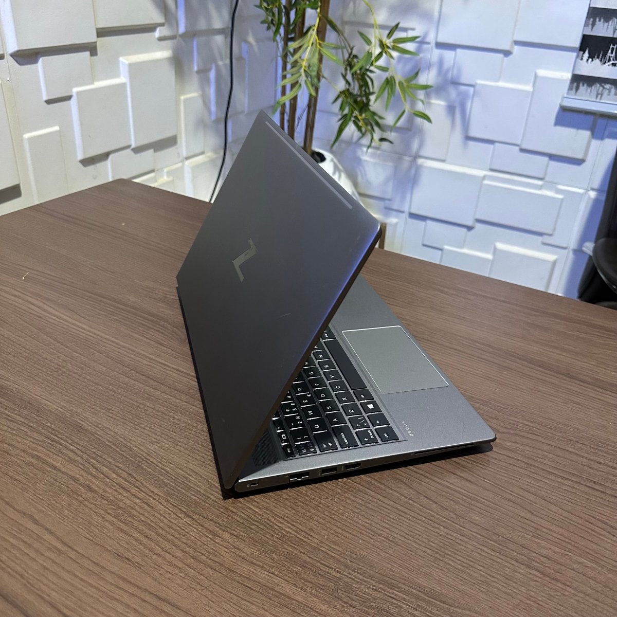 HP zBook Power G8 - 11th Gen Intel Core i7 - 512GB SSD - 16GB RAM - 4GB Dedicated Nvidia - Keyboard Light