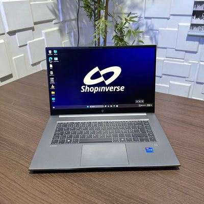 HP zBook Studio G8 - 11th Gen. Intel Core i7 - 512GB SSD - 16GB RAM - 4GB Nvidia T1200 - Keyboard Light