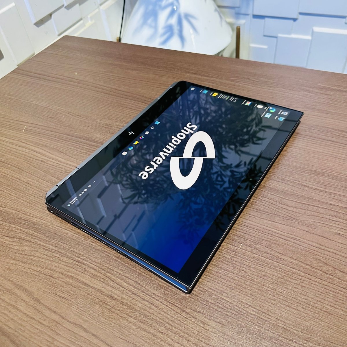 HP zBook x360 G5 - 9th Gen. Intel Core i9 - 512GB SSD - 16GB RAM - 4GB Nvidia Quadro - Keyboard Light - Touchscreen