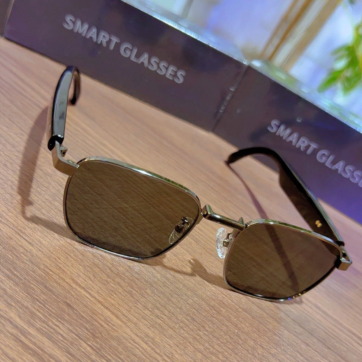 HY1003 Smart Glasses